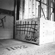 jim_joe_graffiti_1182_nikonf4.jpg